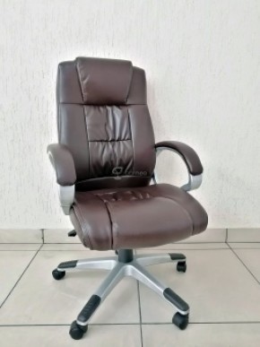 Кресло Barneo K-6 для руководителя (коричневая экокожа) в Пойковском - poikovskii.ok-mebel.com | фото