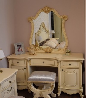 Туалетный стол + Зеркало Мона Лиза (крем) в Пойковском - poikovskii.ok-mebel.com | фото 6
